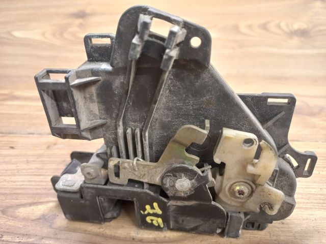 bontott SEAT AROSA Jobb első Ajtózár