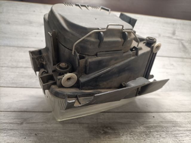 bontott SEAT AROSA Jobb Fényszóró