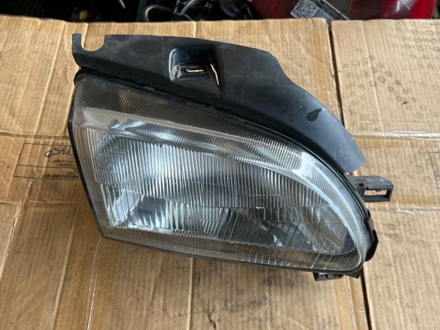 bontott SEAT AROSA Jobb Fényszóró