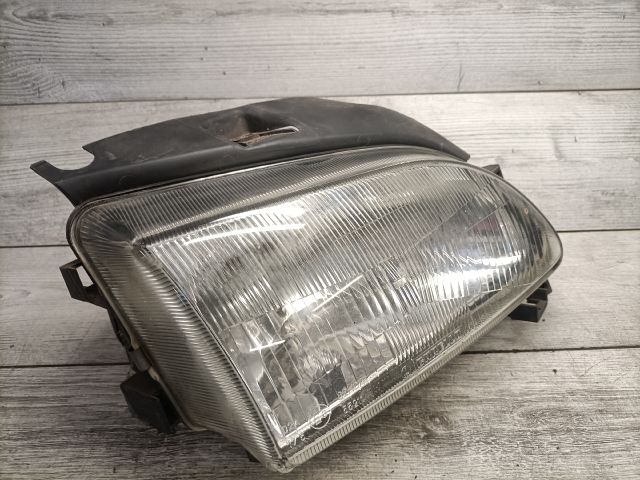 bontott SEAT AROSA Jobb Fényszóró