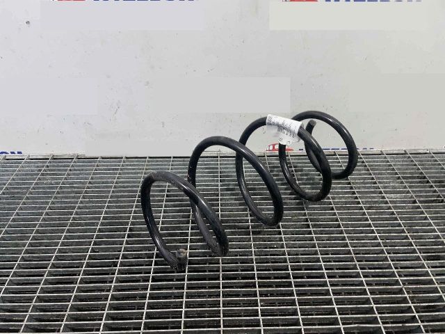 bontott SEAT ATECA Első Rugó