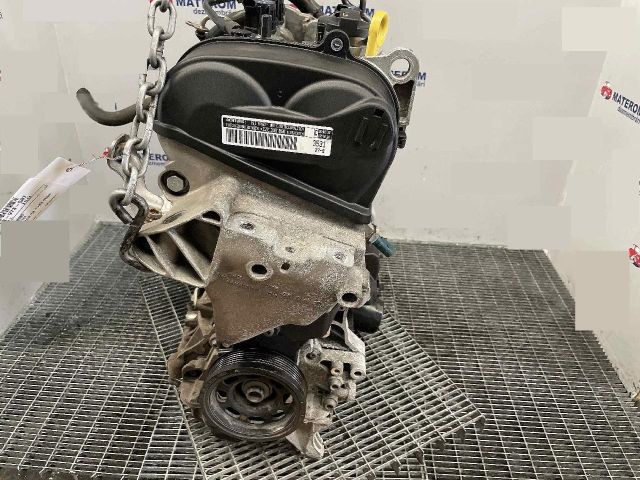 bontott SEAT ATECA Motor (Fűzött blokk hengerfejjel)