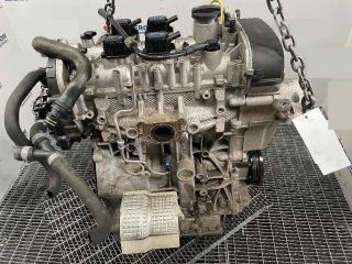 bontott SEAT ATECA Motor (Fűzött blokk hengerfejjel)