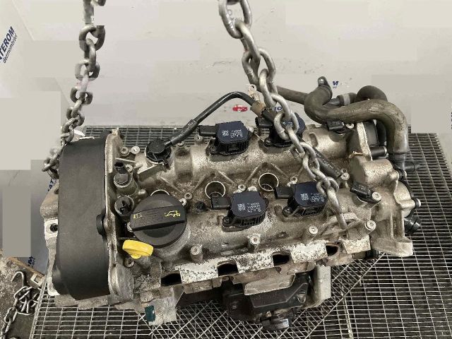 bontott SEAT ATECA Motor (Fűzött blokk hengerfejjel)