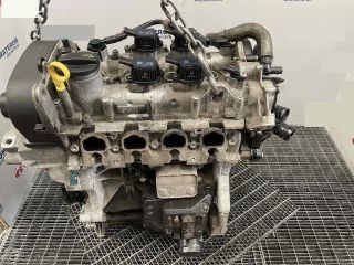 bontott SEAT ATECA Motor (Fűzött blokk hengerfejjel)