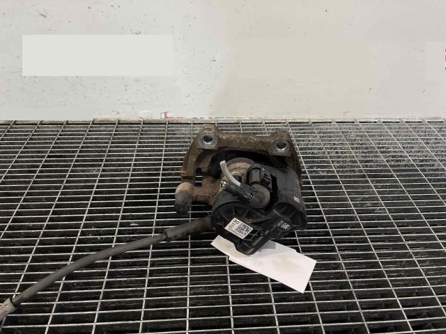 bontott SEAT ATECA Jobb hátsó Féknyereg Munkahengerrel