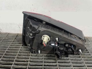 bontott SEAT ATECA Bal Belső Hátsó Lámpa