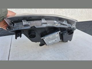 bontott SEAT ATECA Bal Fényszóró