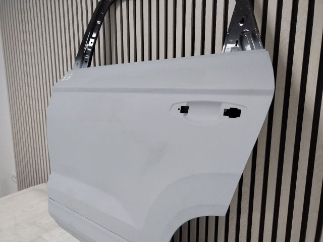 bontott SEAT ATECA Bal hátsó Ajtó (Üres lemez)