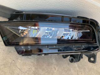 bontott SEAT ATECA Bal Ködfényszóró