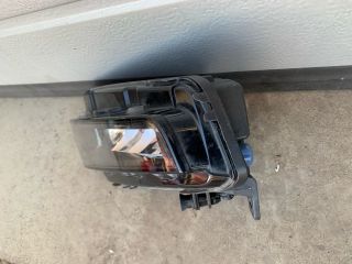 bontott SEAT ATECA Bal Ködfényszóró