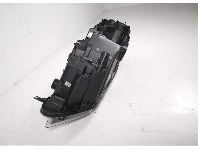 bontott SEAT ATECA Bal Ledes Fényszóró