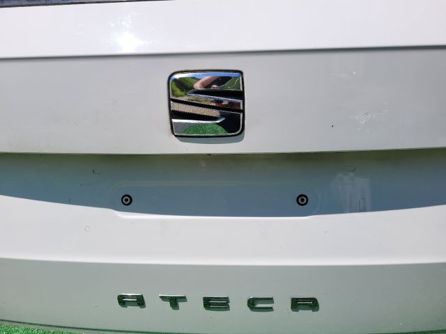 bontott SEAT ATECA Csomagtérajtó (Részeivel)