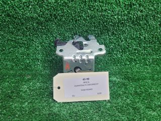 bontott SEAT ATECA Csomagtérajtó Zárszerkezet