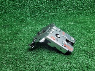 bontott SEAT ATECA Csomagtérajtó Zárszerkezet