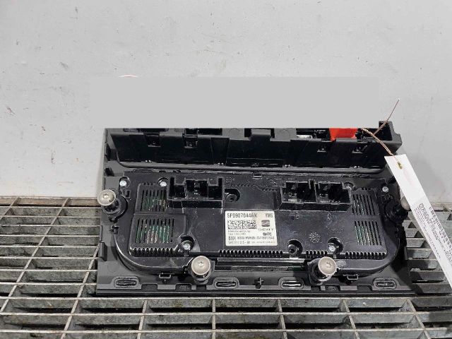 bontott SEAT ATECA Fűtéskapcsoló