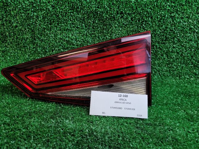 bontott SEAT ATECA Jobb Belső Hátsó Lámpa