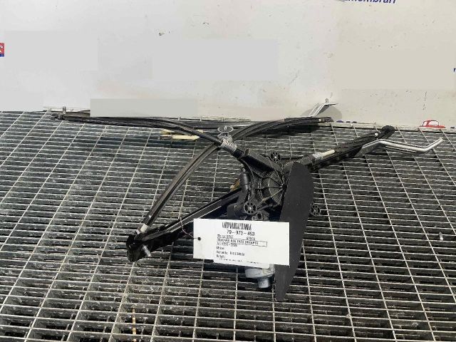 bontott SEAT ATECA Jobb első Ablakemelő Szerkezet (Elektromos)