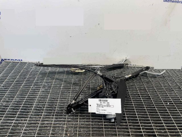 bontott SEAT ATECA Jobb első Ablakemelő Szerkezet (Elektromos)