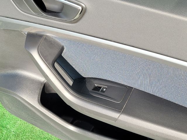 bontott SEAT ATECA Jobb első Ajtó (Részeivel)