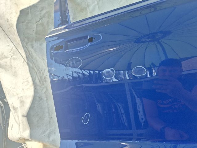 bontott SEAT ATECA Jobb első Ajtó (Üres lemez)