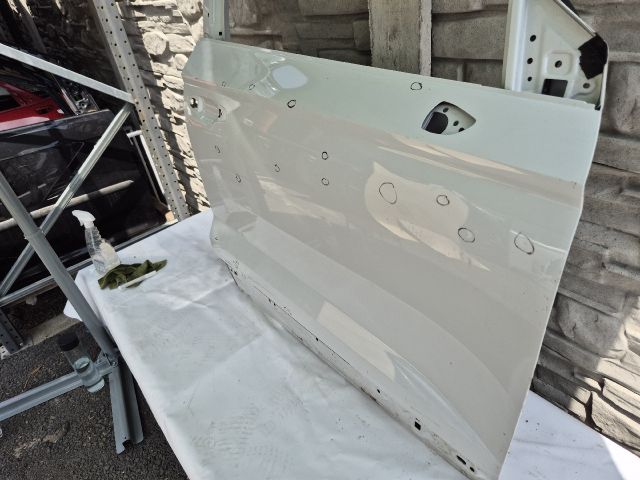 bontott SEAT ATECA Jobb első Ajtó (Üres lemez)