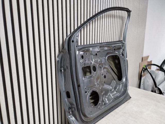 bontott SEAT ATECA Jobb első Ajtó (Üres lemez)