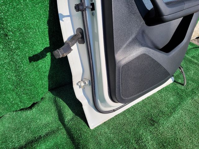 bontott SEAT ATECA Jobb hátsó Ajtó (Részeivel)