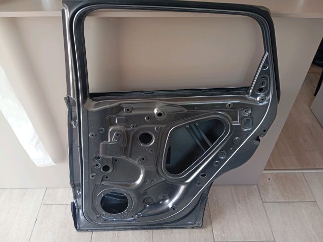 bontott SEAT ATECA Jobb hátsó Ajtó (Üres lemez)