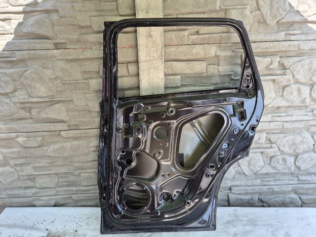 bontott SEAT ATECA Jobb hátsó Ajtó (Üres lemez)