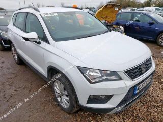 bontott SEAT ATECA Jobb Küszöb