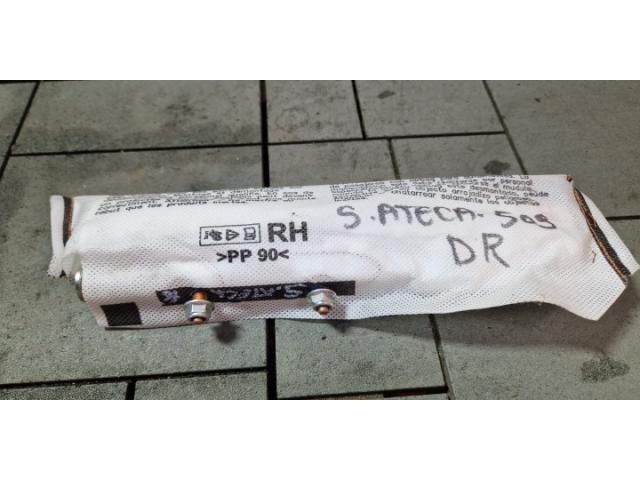 bontott SEAT ATECA Jobb Oldallégzsák