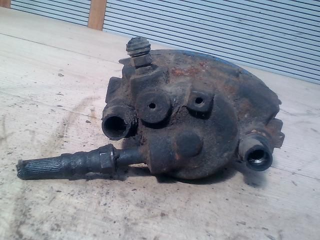 bontott SEAT CORDOBA I Bal első Féknyereg Munkahengerrel