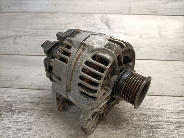 bontott SEAT CORDOBA I Generátor