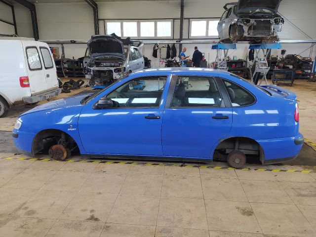 bontott SEAT CORDOBA I Generátor