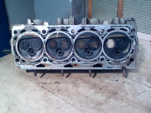 bontott SEAT CORDOBA I Hengerfej