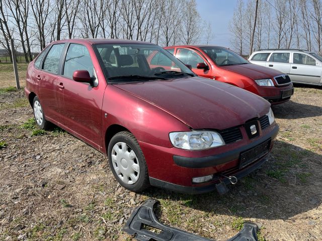 bontott SEAT CORDOBA I Hűtőventilátor