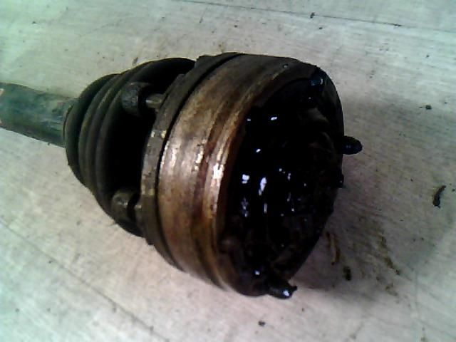 bontott SEAT CORDOBA I Bal Féltengely