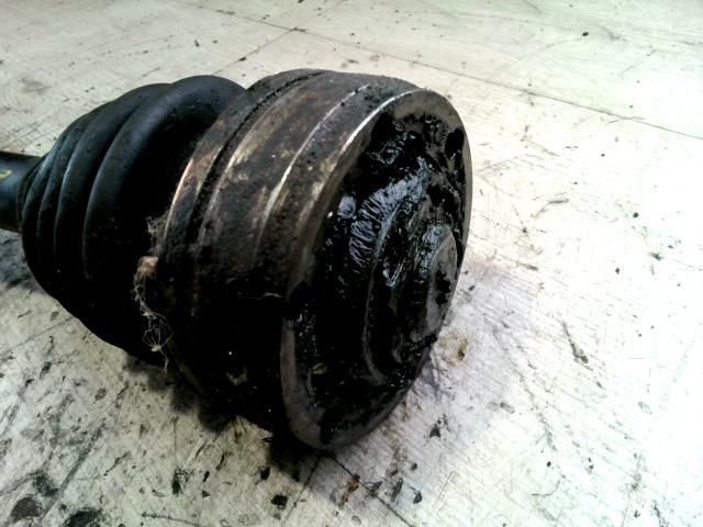 bontott SEAT CORDOBA I Bal Féltengely