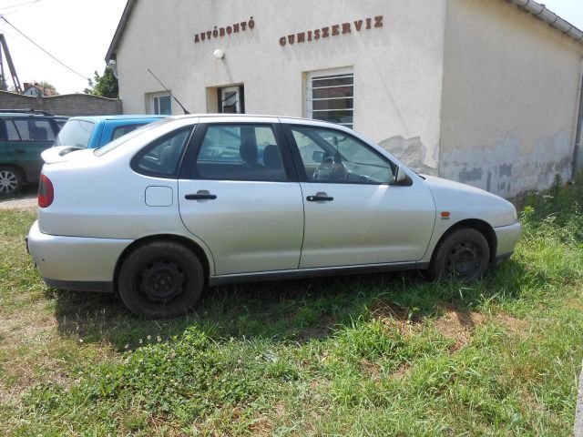 bontott SEAT CORDOBA I Első Lambdaszonda