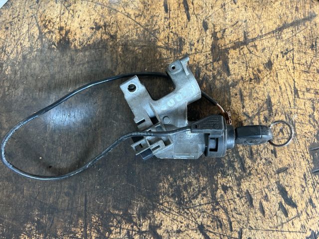 bontott SEAT CORDOBA I Gyújtáskapcsoló