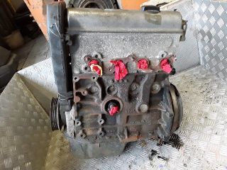 bontott SEAT CORDOBA I Motor (Fűzött blokk hengerfejjel)