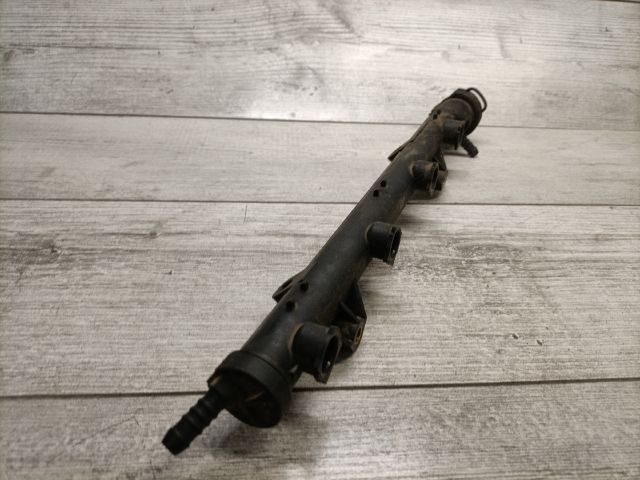 bontott SEAT CORDOBA I Porlasztó Sor / Híd