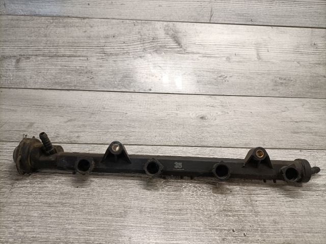 bontott SEAT CORDOBA I Porlasztó Sor / Híd