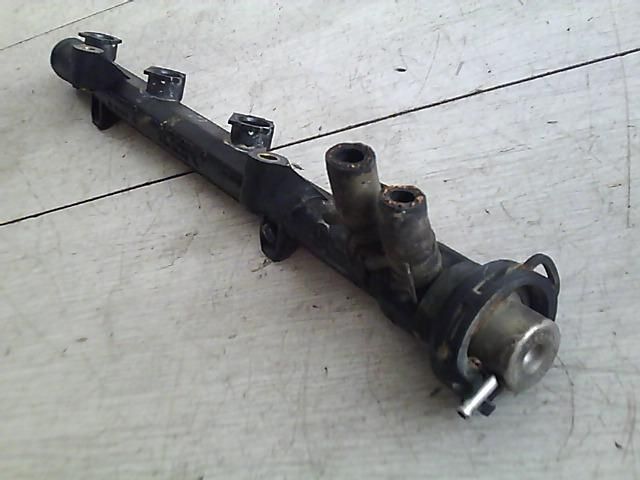 bontott SEAT CORDOBA I Porlasztó Sor / Híd