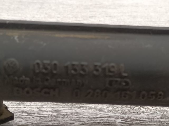 bontott SEAT CORDOBA I Porlasztó Sor / Híd