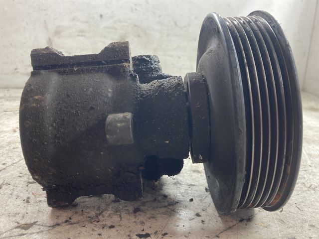 bontott SEAT CORDOBA I Kormányszervó Motor (Hidraulikus)