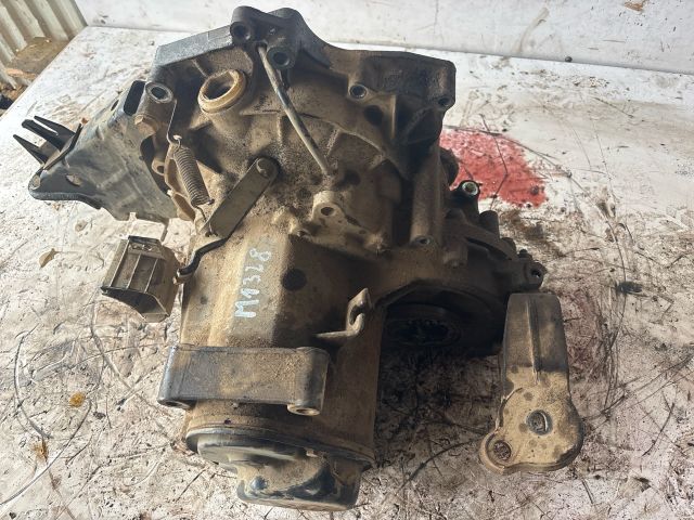 bontott SEAT CORDOBA I Váltó (Mechanikus)