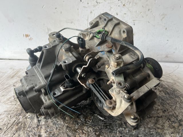 bontott SEAT CORDOBA I Váltó (Mechanikus)