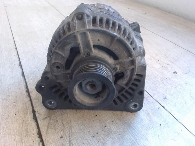 bontott SEAT CORDOBA I Generátor